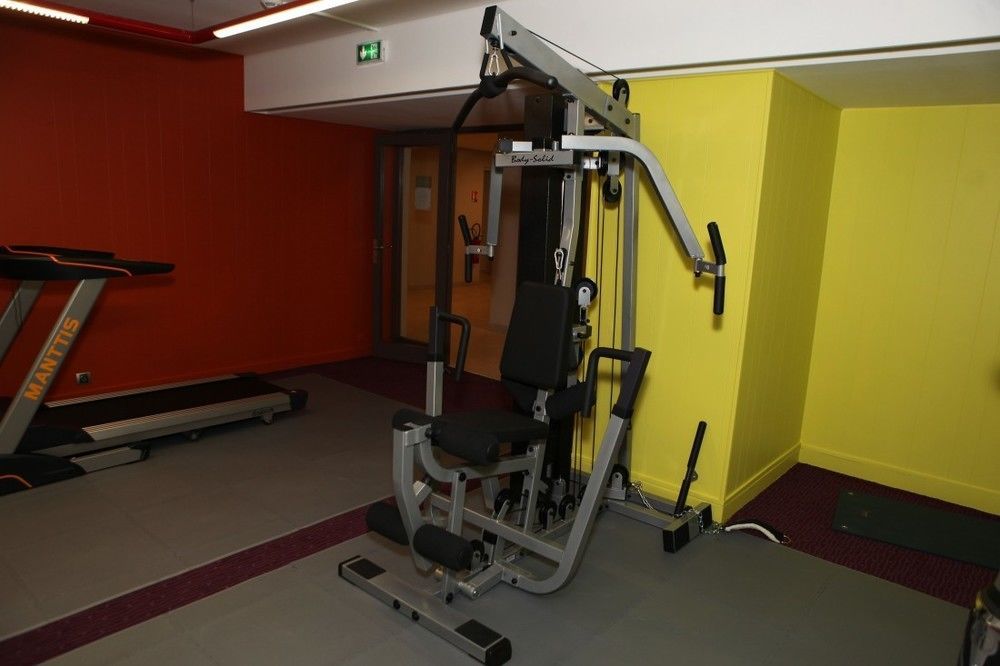 Hotel Les Trois Roses, Meylan Grenoble Exterior foto